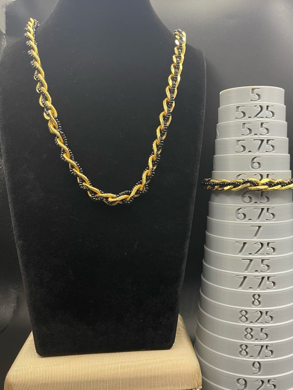 1980’s Vtg Trifari TM Black & Gold Twisted Rope Chain Necklace & Bracelet Set